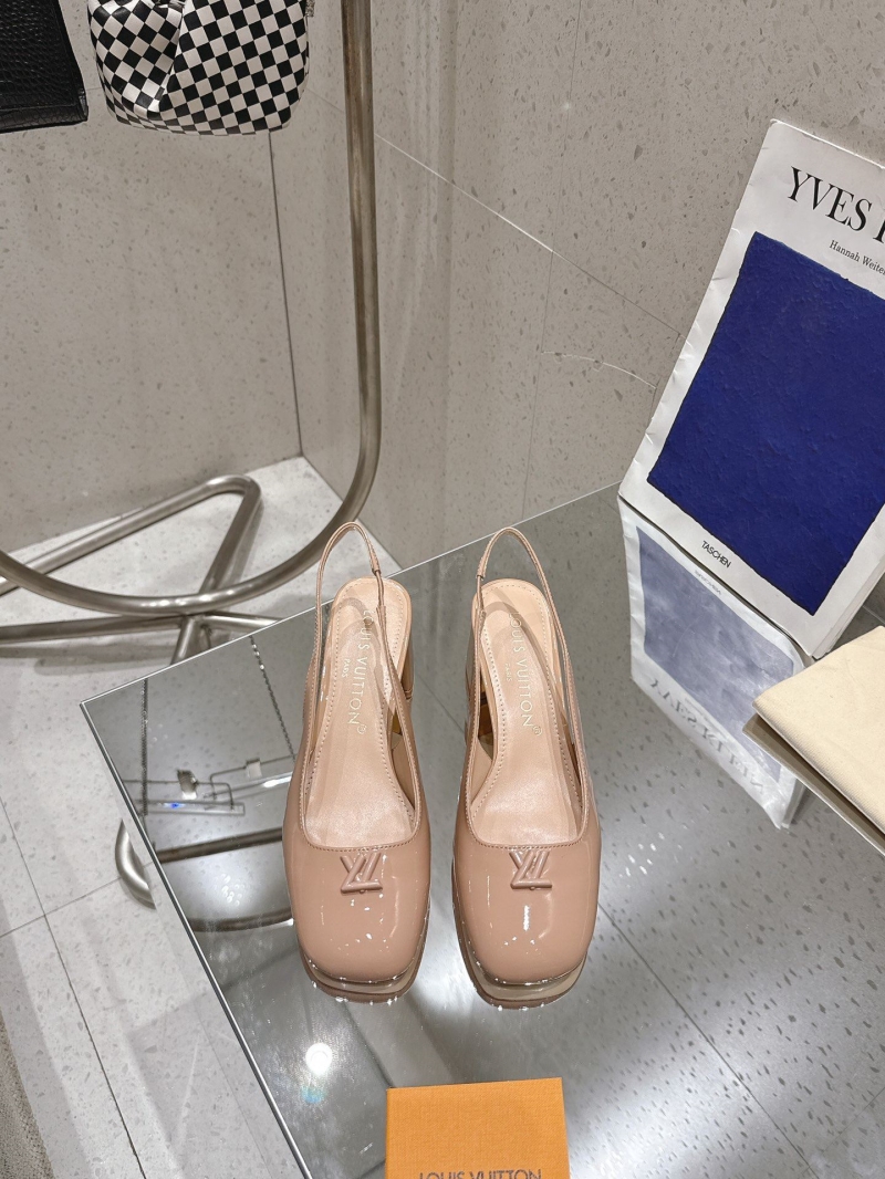 l0vis Vvtt0n heeled shoes